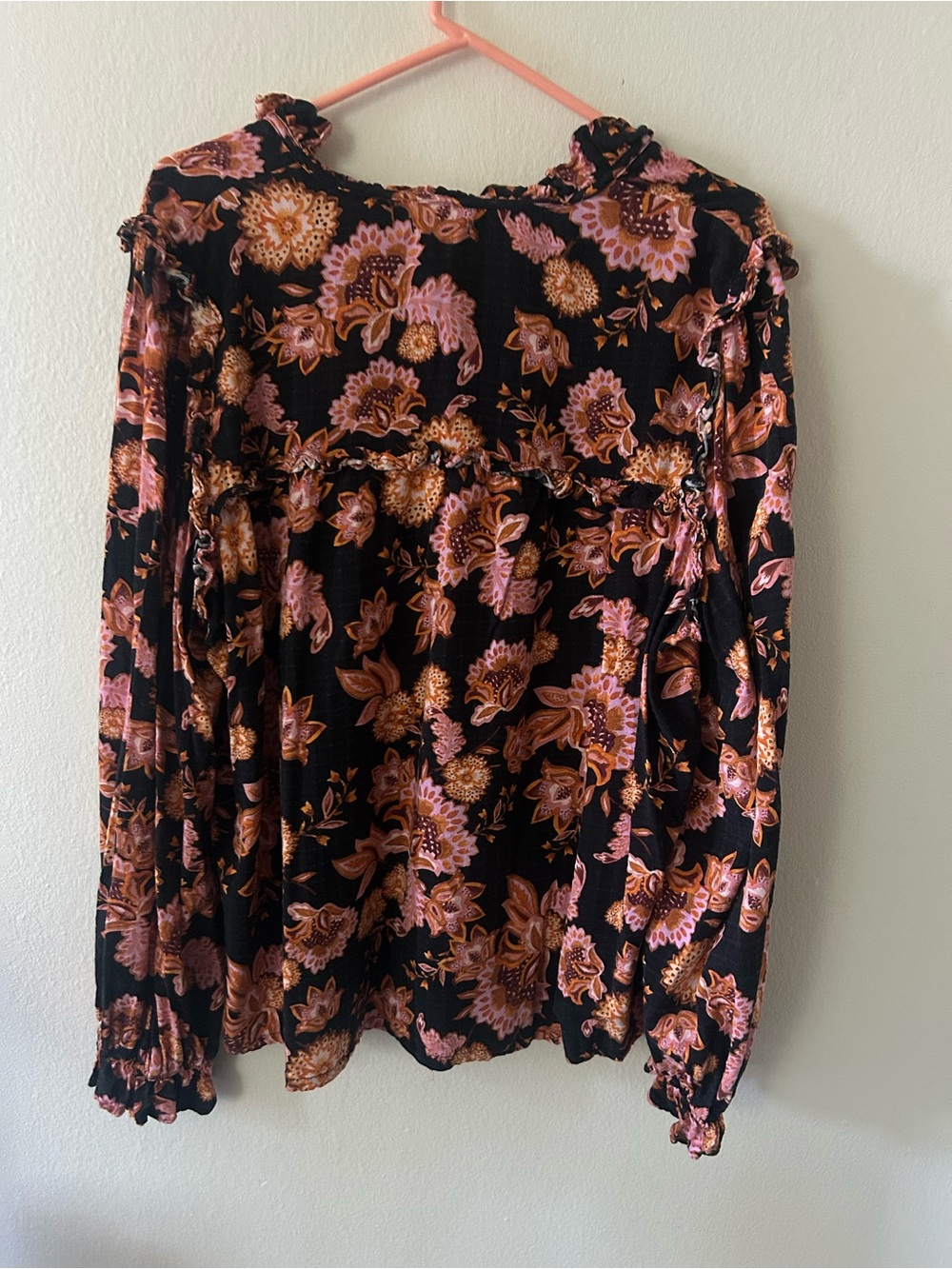 The Get Floral Boho Tie-Neck Ruffle Blouse Black Pink Orange Garden Prairie XL - Picture 5 of 7